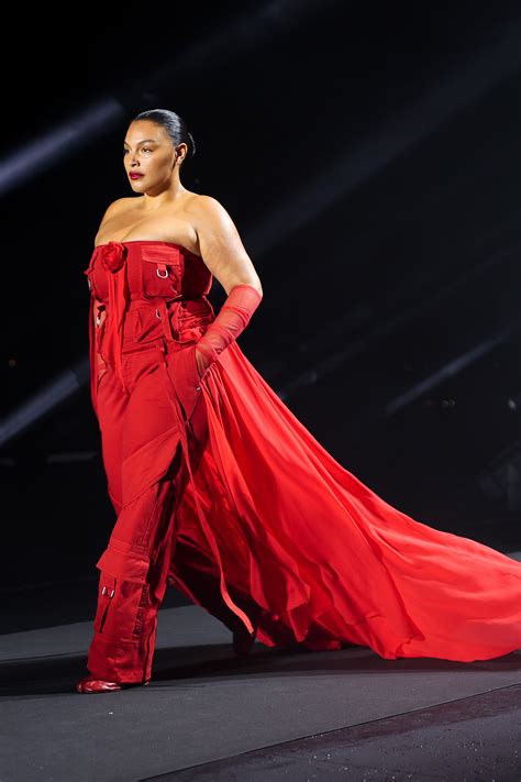 taaij|Taaij Curvy & Plus Dimension Trend Mannequin, Instagram Star, .